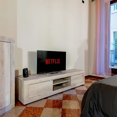 Apartamento Historic Center View-2 Minutes From Arena & Juliet's House- Mazzini Palace